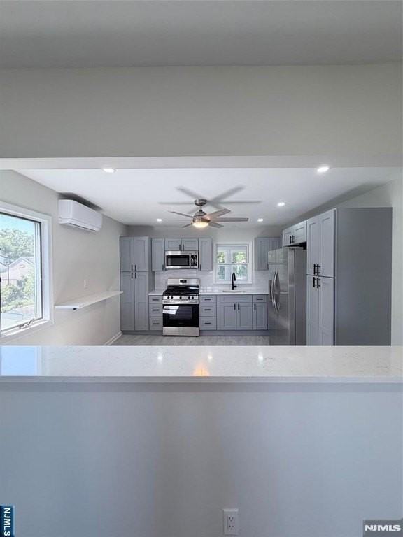 459 Hobson Ave - Photo 2 of 11