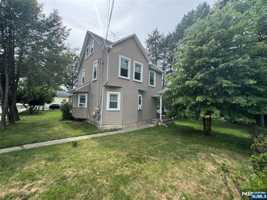 featured image of 100 Irvington St