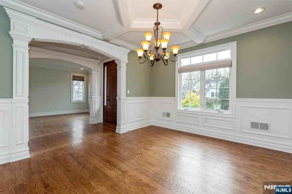 15 Woodland Rd - Photo 6 of 34