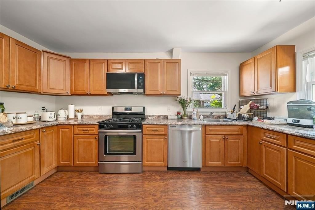 62 High St - Photo 5 of 29