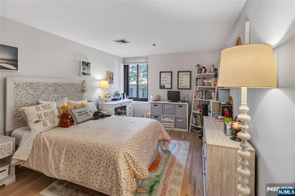 518 Gregory Ave #A221 - Photo 7 of 30