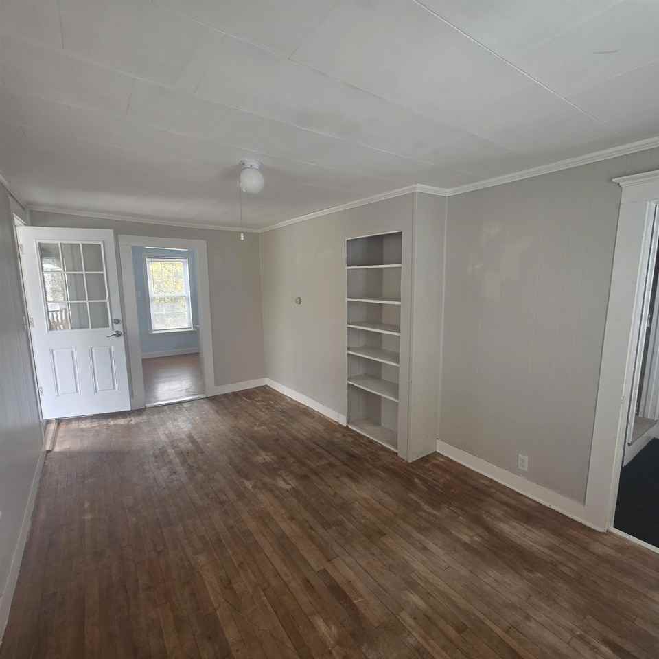 36 Prospect St - Photo 2 of 5