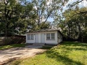 2716 Lincoln Ave #B - Photo 2 of 6