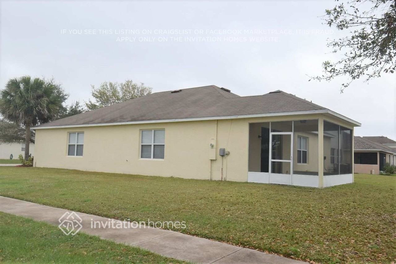 4373 Collinwood Dr - Photo 4 of 5
