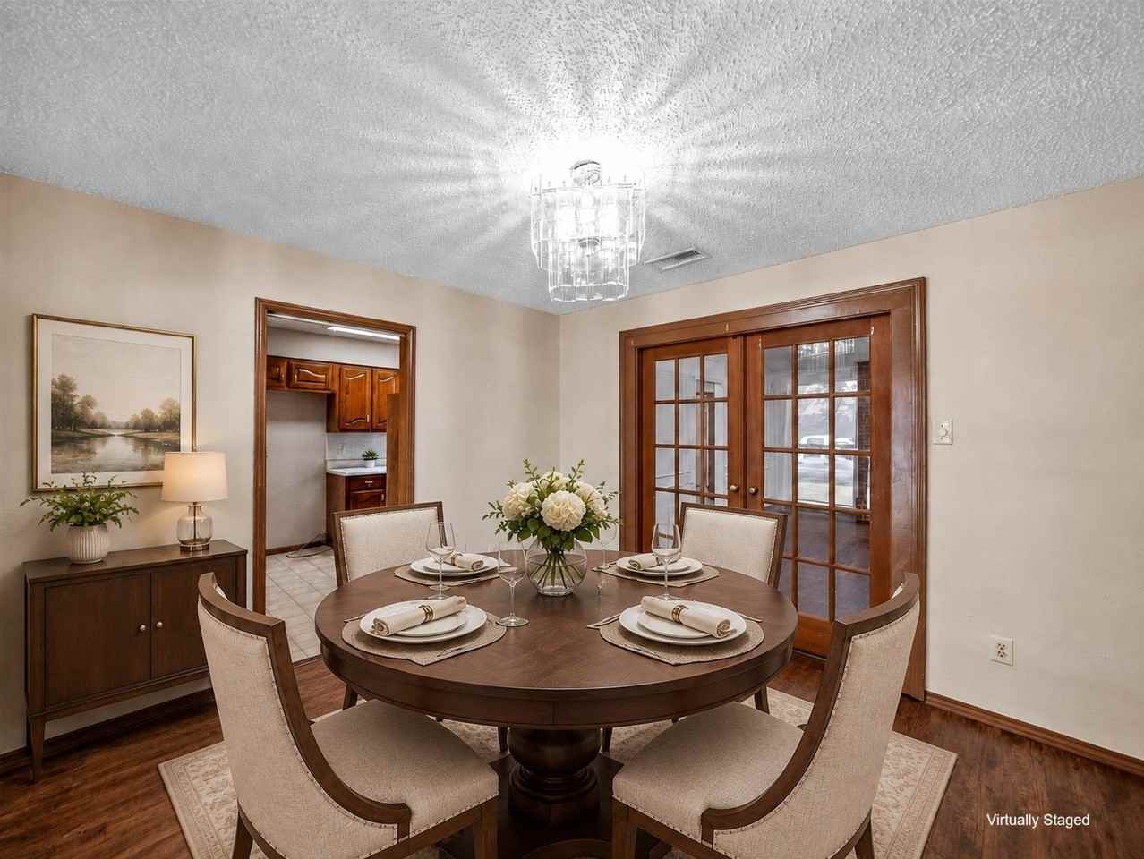 422 Woodhollow Dr - Photo 5 of 26