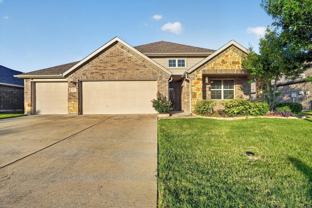 305 Acadia Ln - Photo 1 of 1