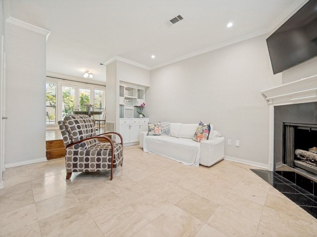3430 Milton Ave #3 - Photo 6 of 25