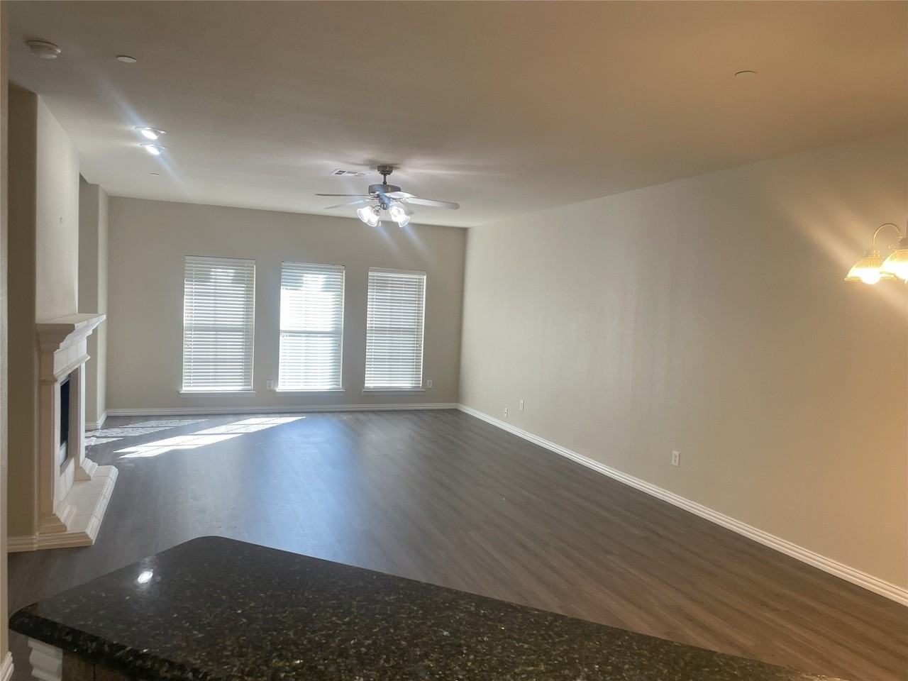 8920 Soldiers Home Ln - Photo 6 of 33