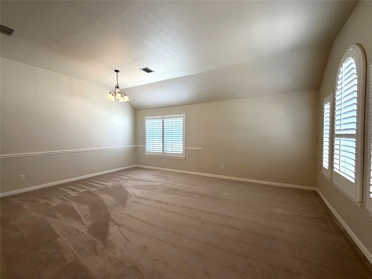 314 Shire Ln - Photo 5 of 15