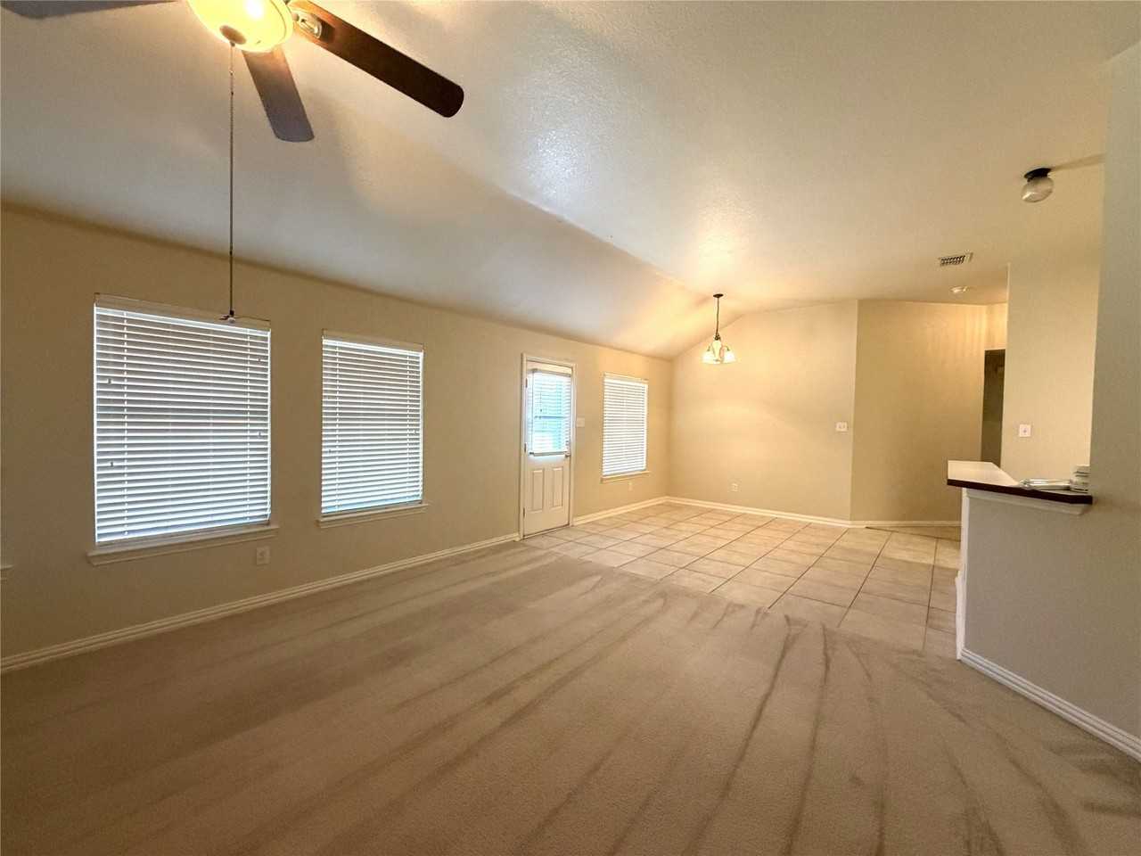 314 Shire Ln - Photo 7 of 15