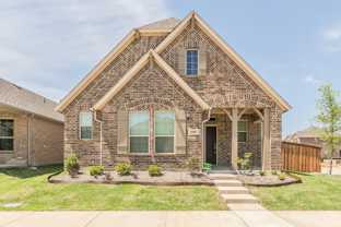 1000 S Hill Dr - Photo 1 of 1
