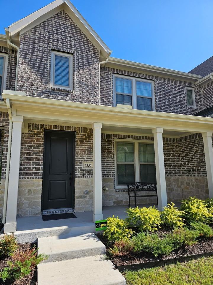 4336 Hopewell St - Photo 2 of 20