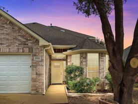 2720 Rochelle Pt - Photo 1 of 1