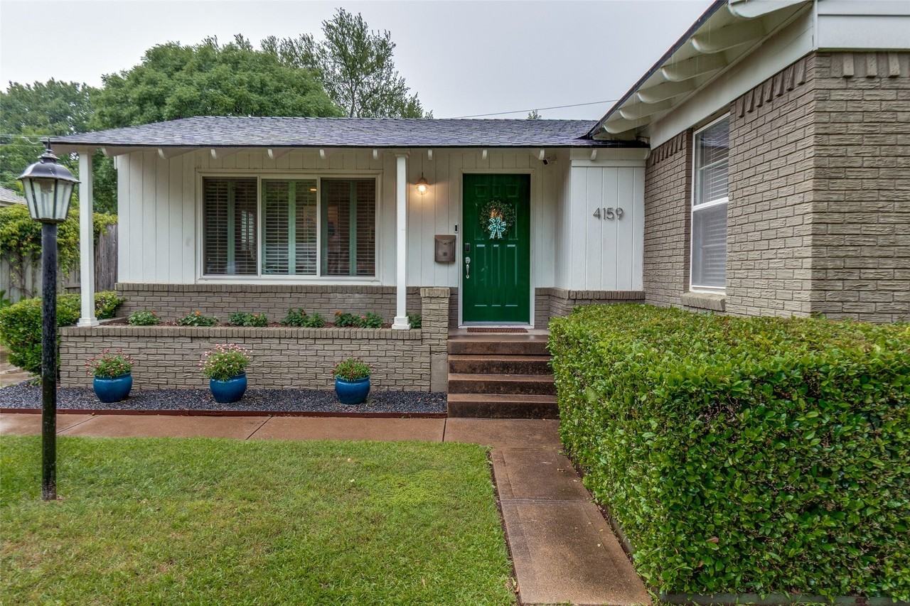 4159 Clover Ln - Photo 2 of 25
