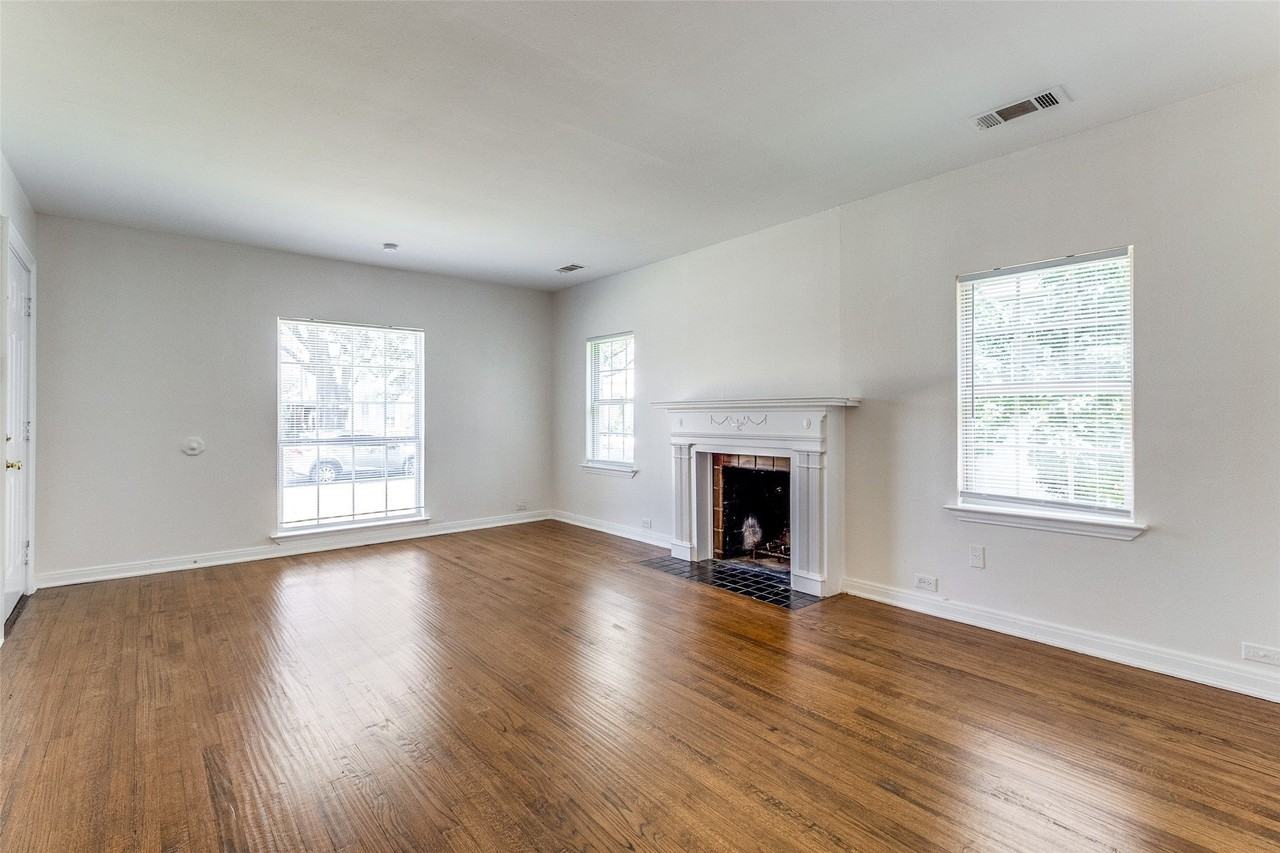 4237 Caruth Blvd - Photo 2 of 14