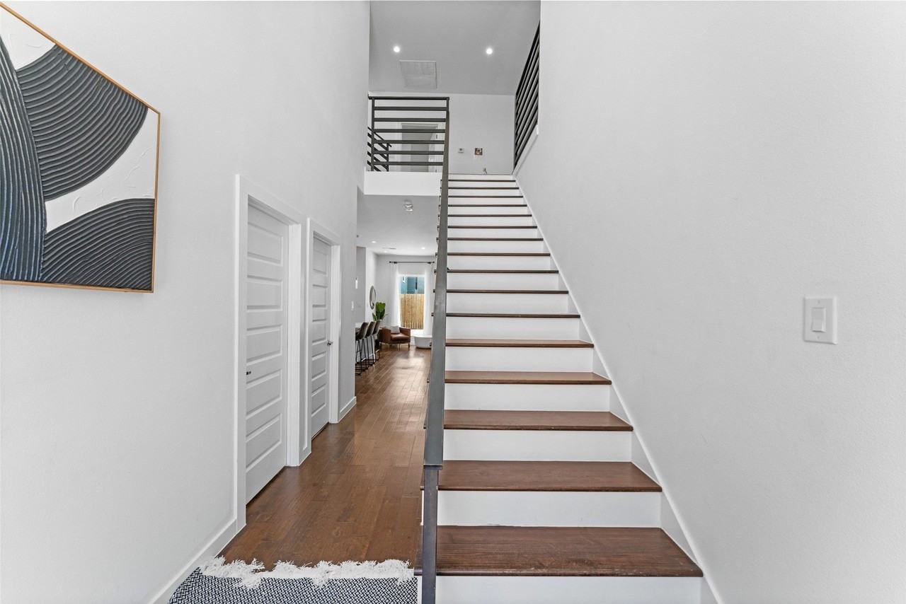 1526 Life Ave - Photo 2 of 40