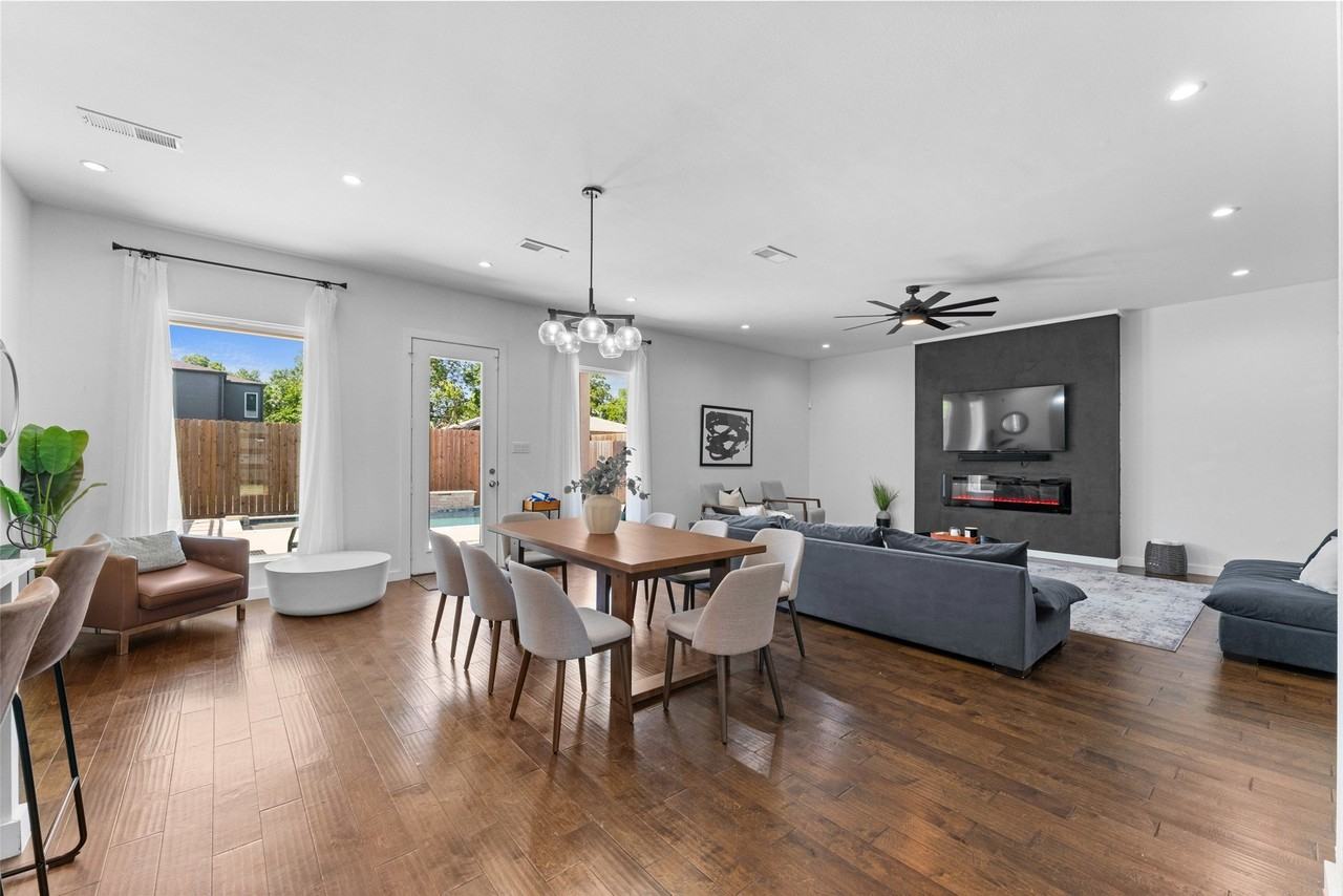 1526 Life Ave - Photo 3 of 40