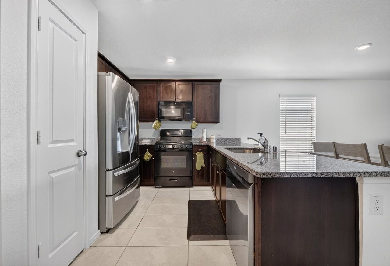 14700 Red Arroyo Ln - Photo 3 of 18