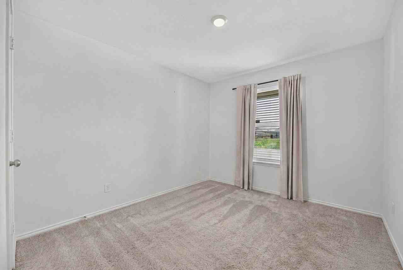 14700 Red Arroyo Ln - Photo 7 of 18