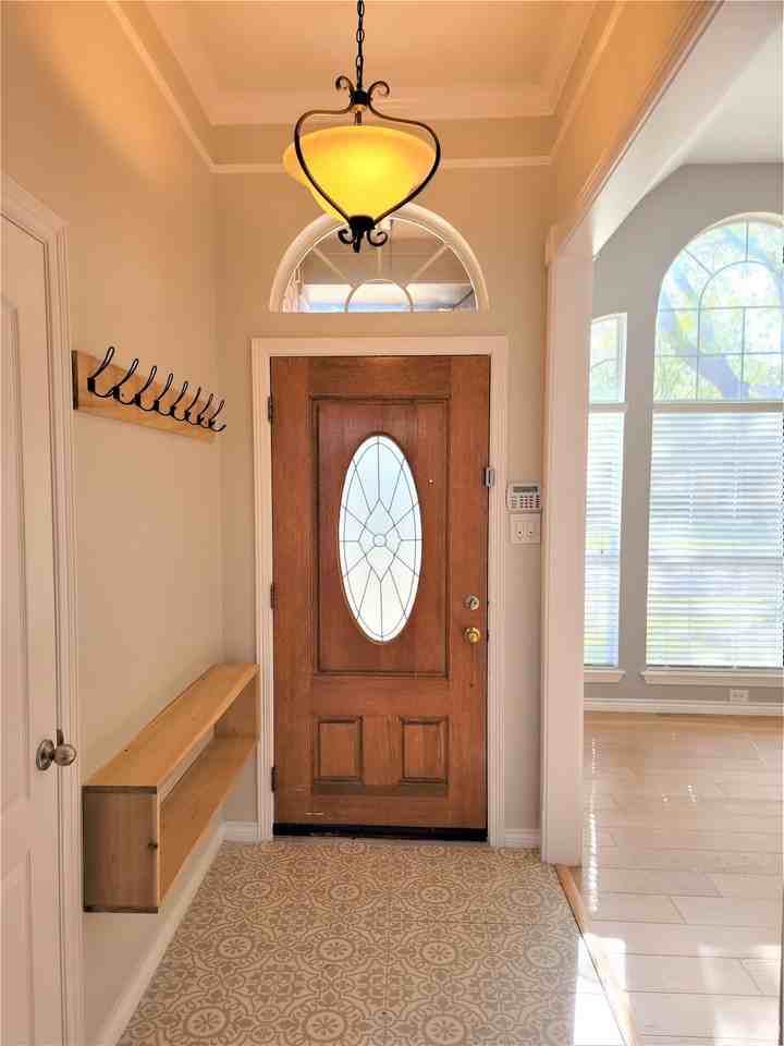 7221 Valley Bend Way - Photo 2 of 26
