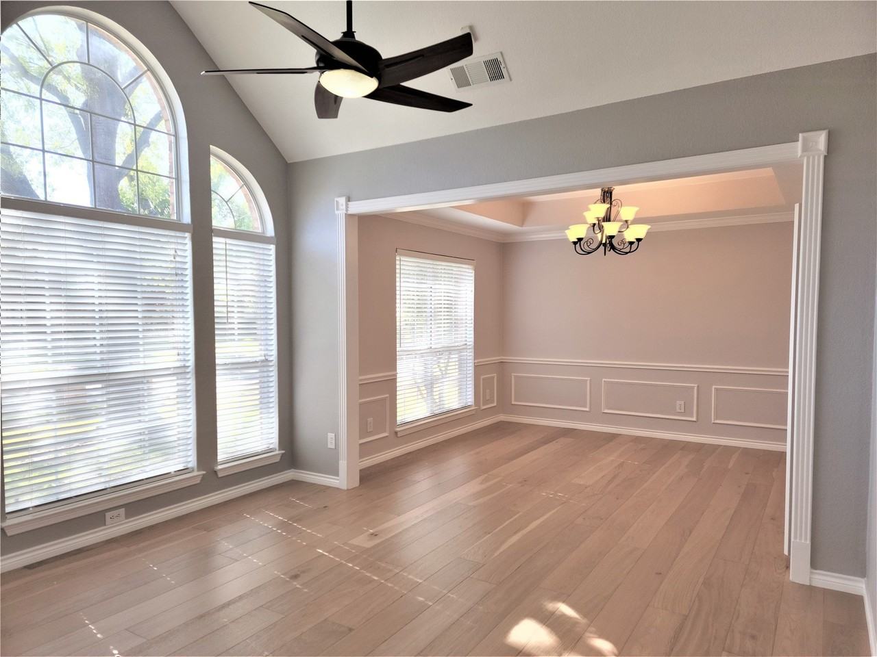 7221 Valley Bend Way - Photo 6 of 26