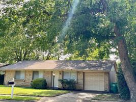 featured image of 217 Bellaire Dr