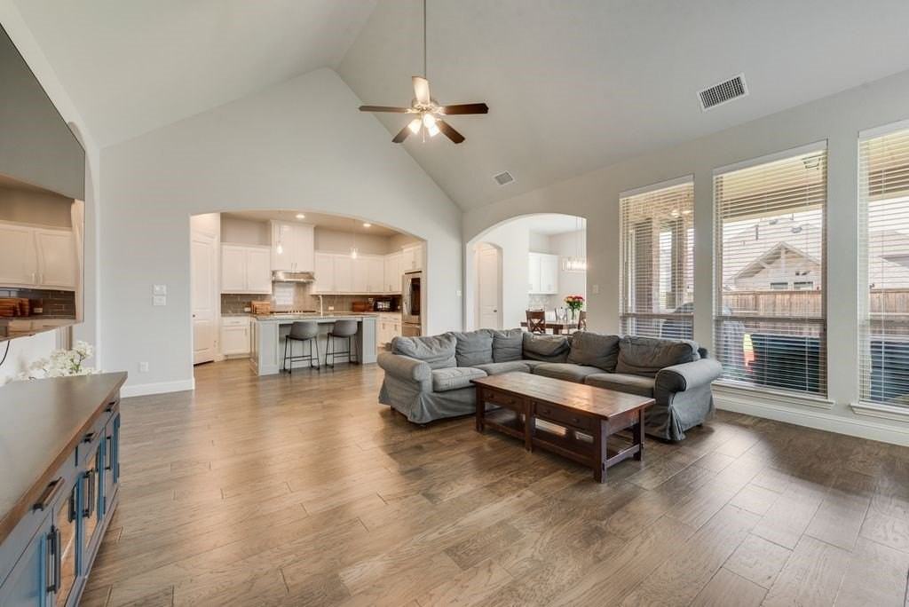 4771 Desert Willow Dr - Photo 4 of 30