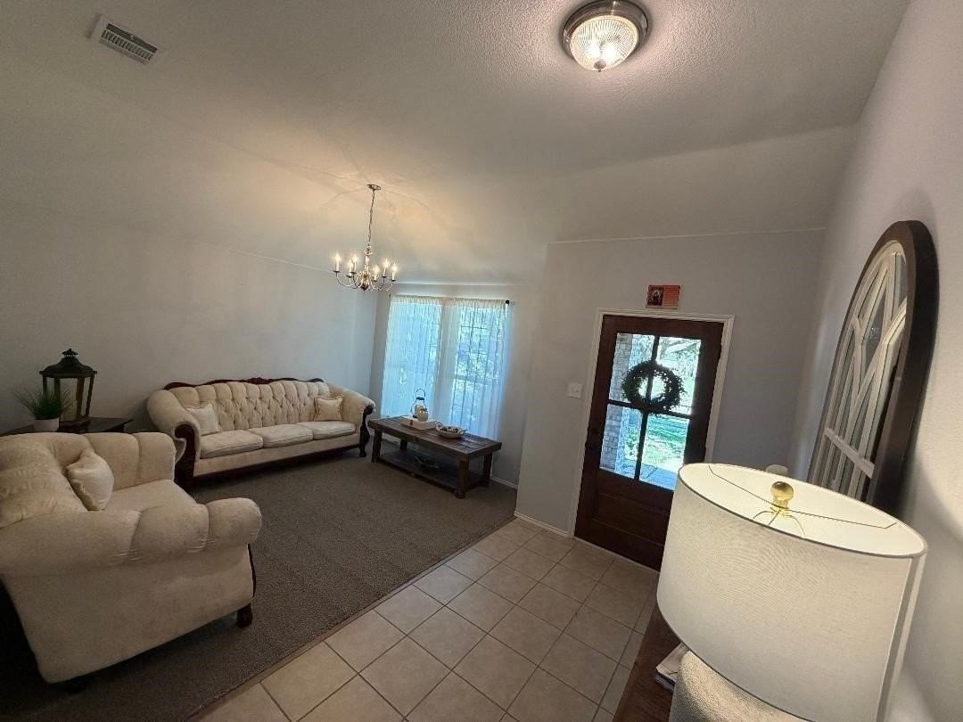 422 Beech Ct - Photo 6 of 19