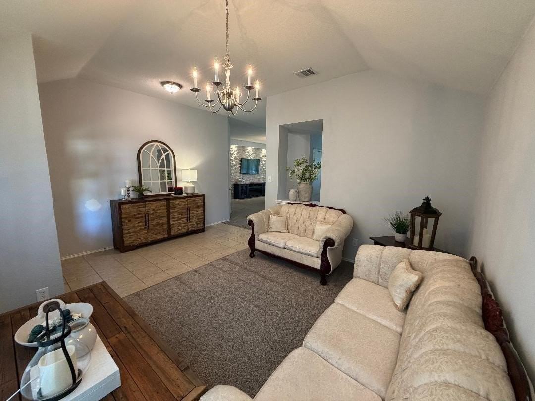 422 Beech Ct - Photo 7 of 19
