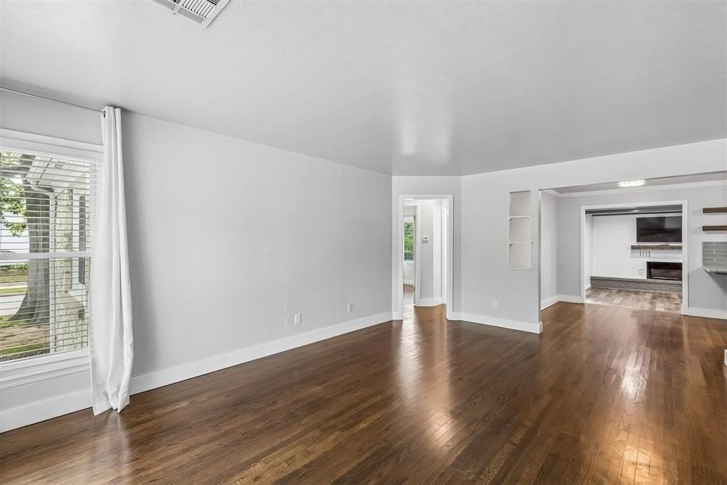 3900 Nw 27th St - Photo 4 of 33
