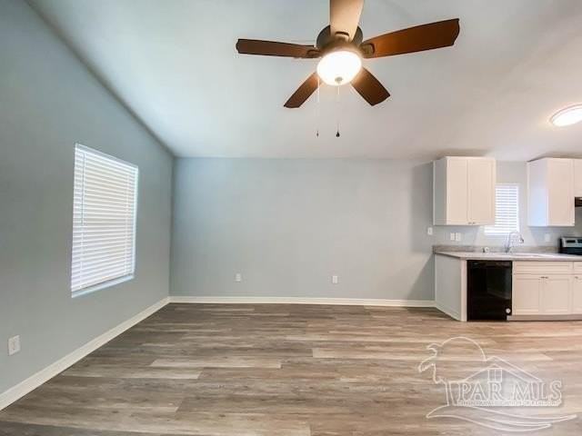 5315 Mcgrits Blvd - Photo 7 of 24