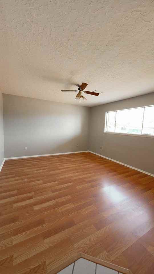 3619 Shell Ave - Photo 2 of 11