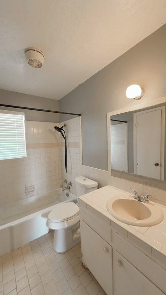 3619 Shell Ave - Photo 7 of 11