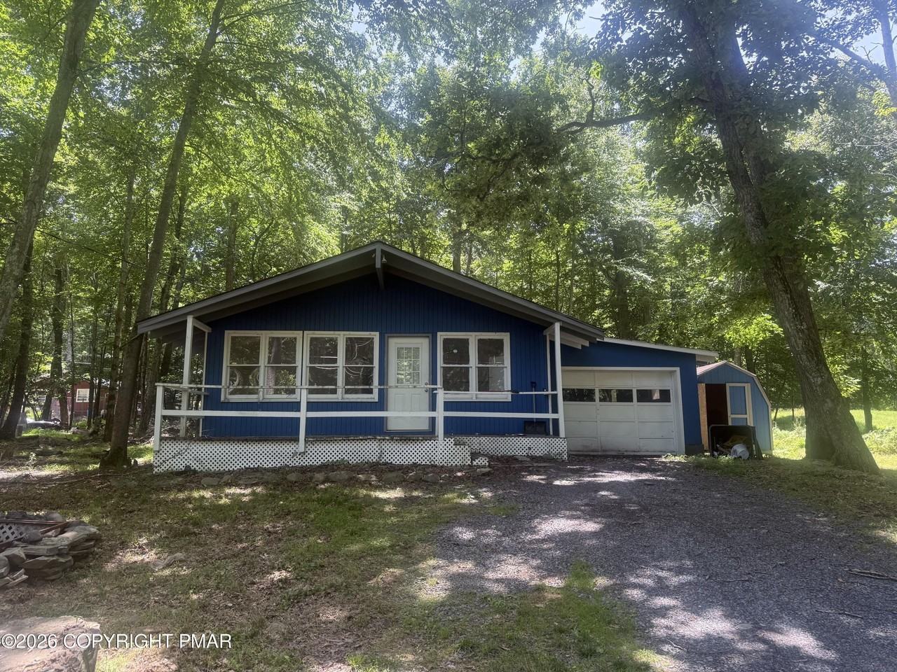 5179 Arrowhead Ln - Photo 3 of 16
