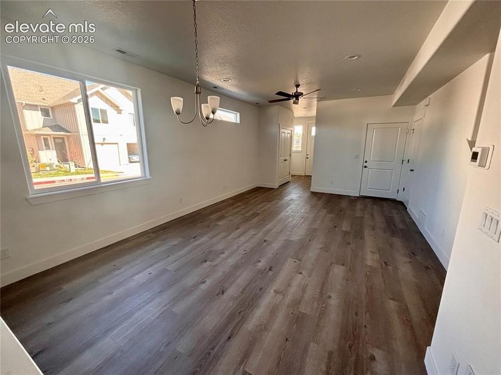 3648 Byram Pt - Photo 4 of 18