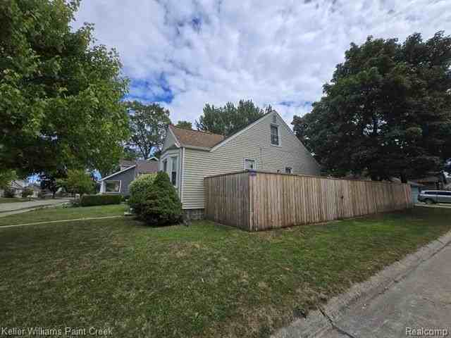 1489 West Blvd - Photo 3 of 39