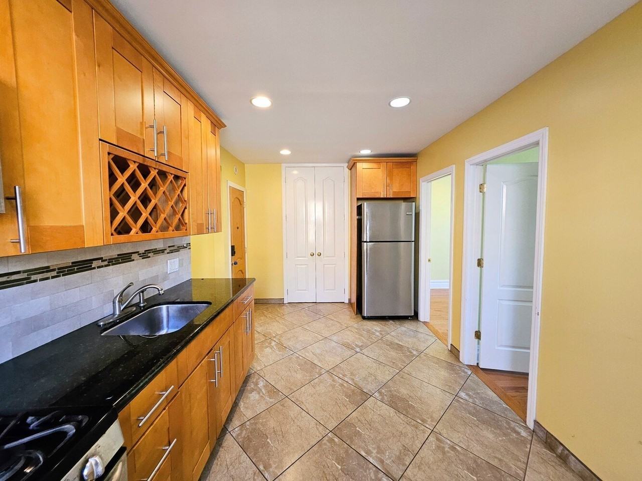 1262 64th St #2R - Photo 4 of 6