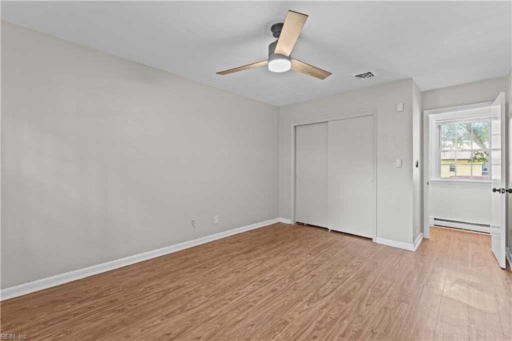 3301 Marne Ave - Photo 5 of 26