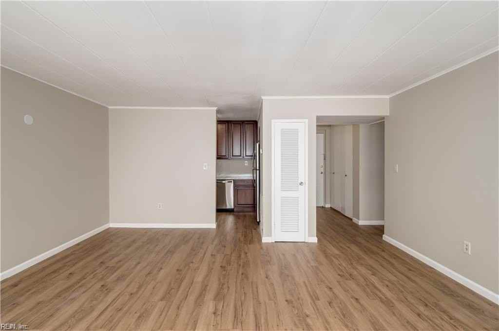1005 Woodrow Ave #2C - Photo 7 of 23