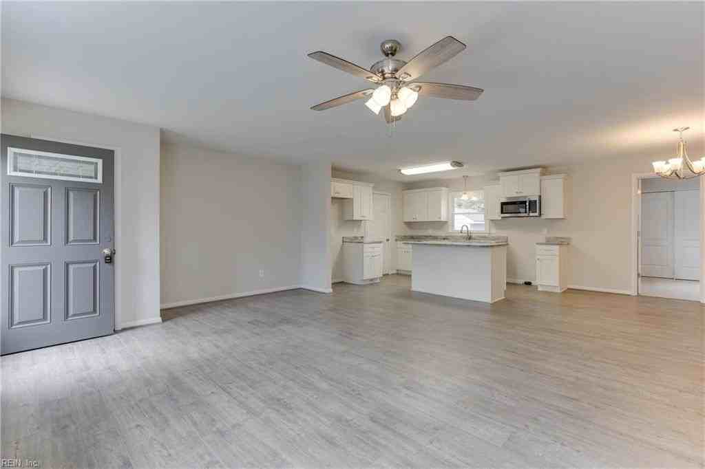 213 Clemwood Pkwy - Photo 5 of 28