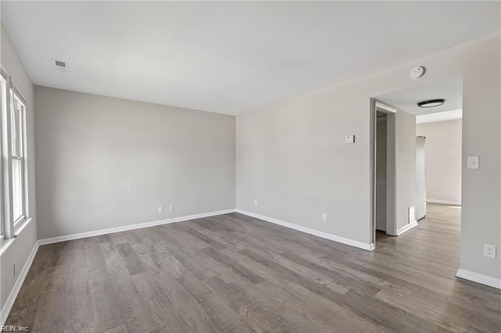 3017 Herrmann Ct - Photo 4 of 18