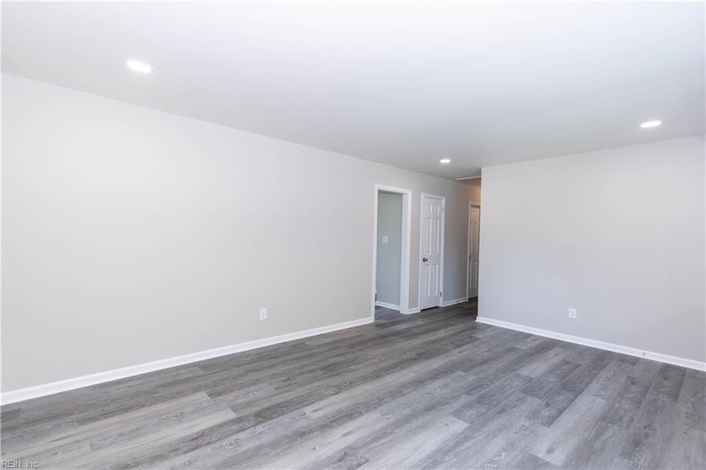 724 Lucas Creek Rd - Photo 5 of 28