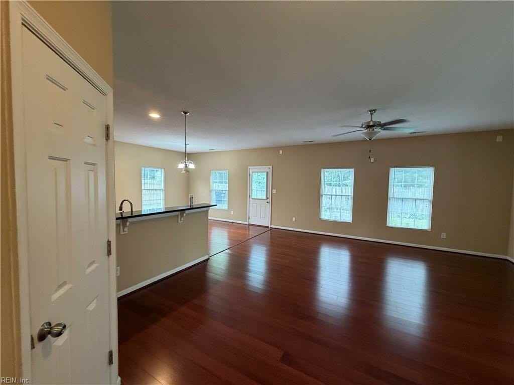 2960 Verdun Ave - Photo 3 of 25