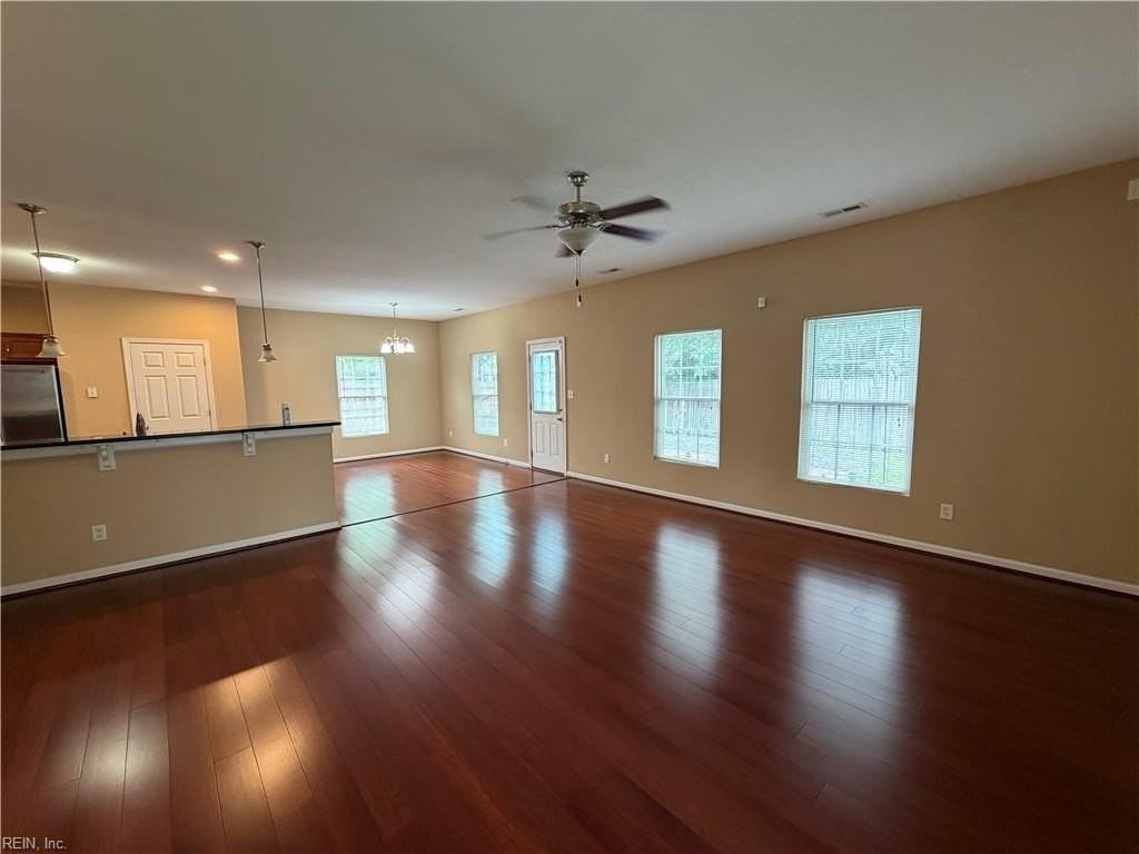 2960 Verdun Ave - Photo 4 of 25