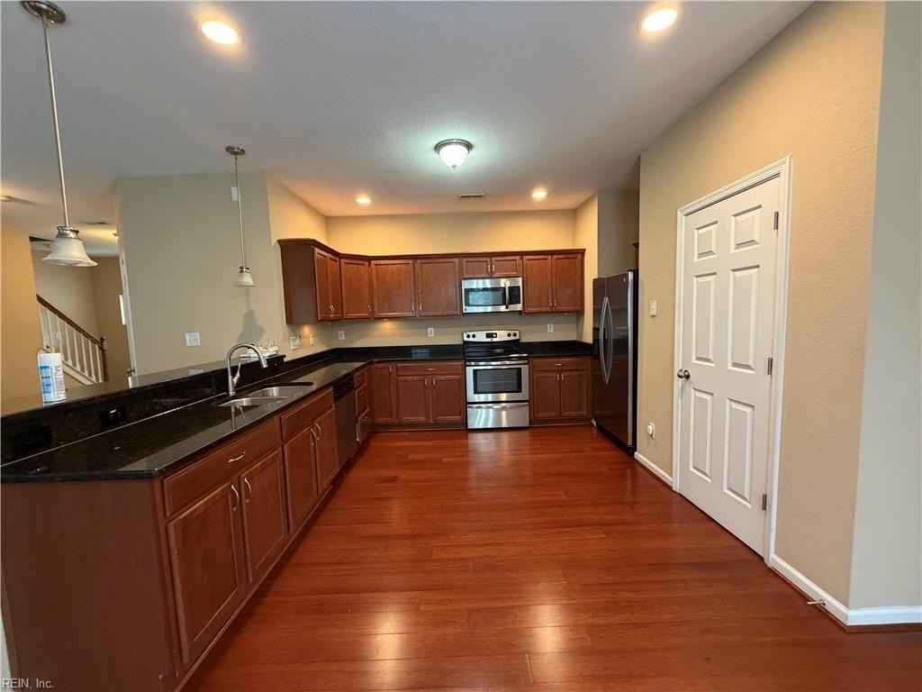 2960 Verdun Ave - Photo 6 of 25