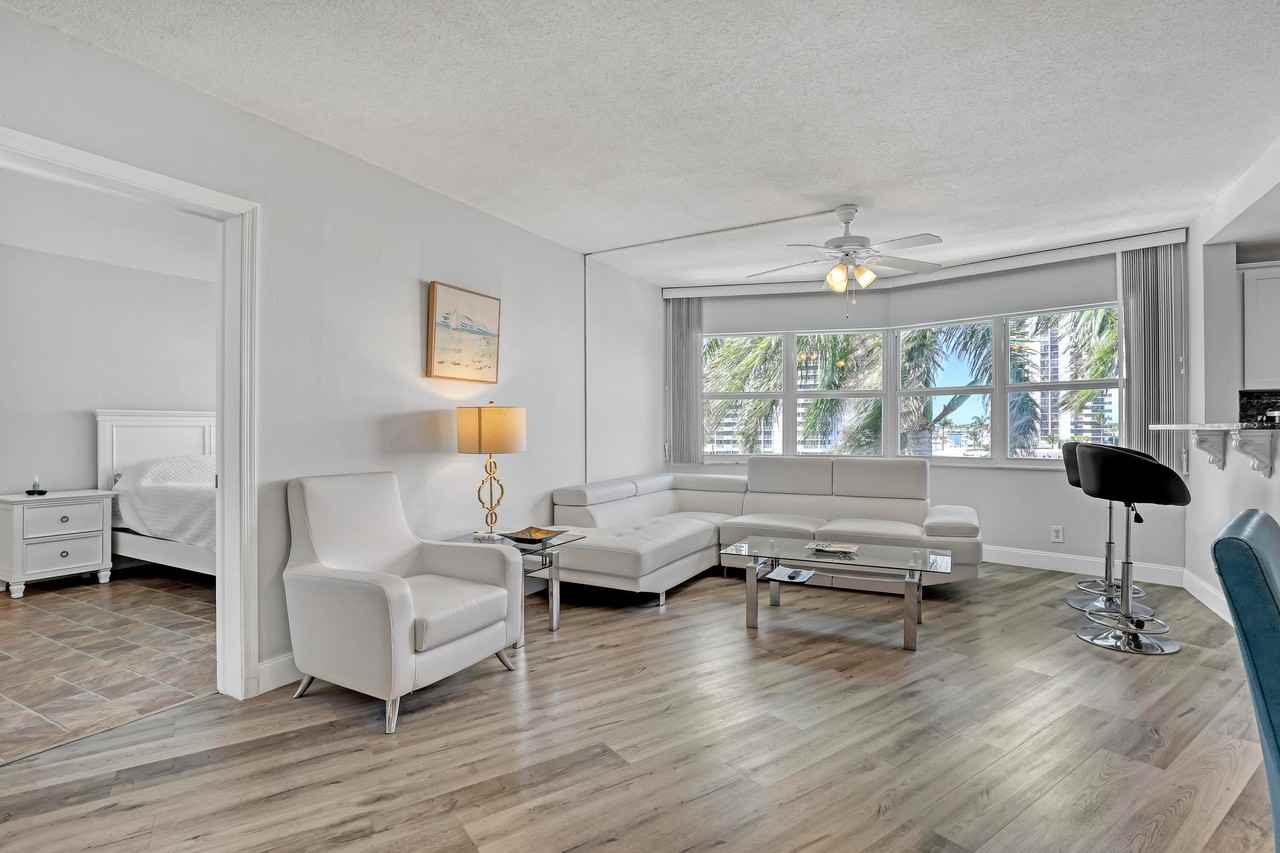 28 Yacht Club Dr - Photo 5 of 22
