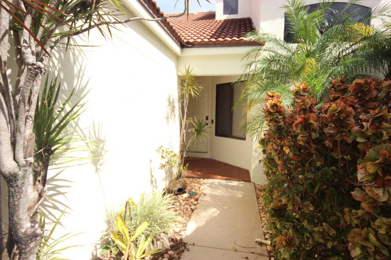 508 Sea Oats Dr #B4 - Photo 2 of 26