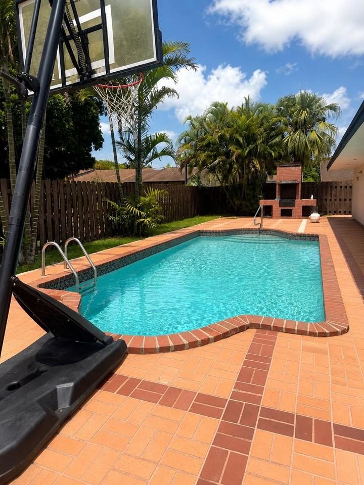 13430 Sw 99th Ter - Photo 3 of 18