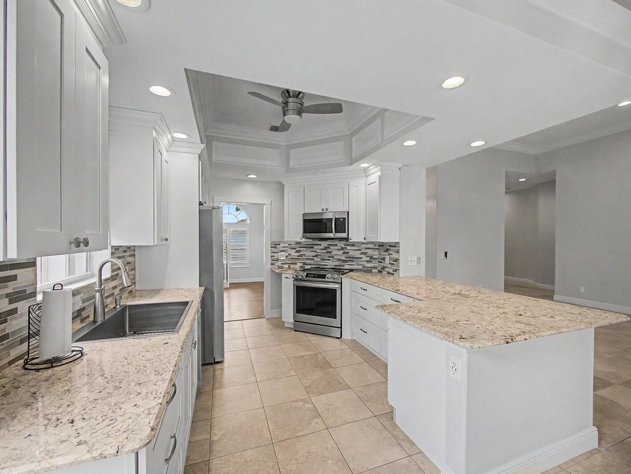 11378 Sw Rockingham Dr - Photo 6 of 50