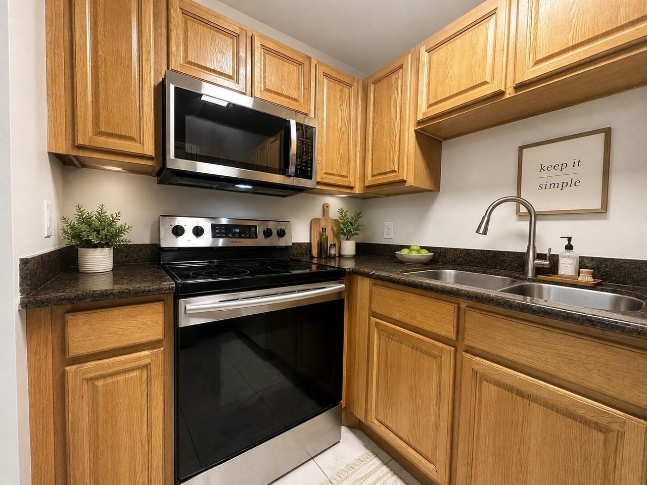 3256 Nw 104th Ave - Photo 3 of 14